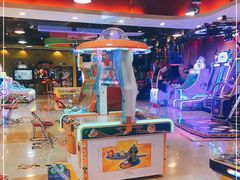 -汤姆熊欢乐世界(滨江店)