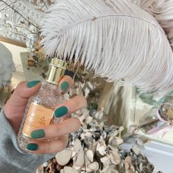 -Touch Nail·品质·美甲美睫