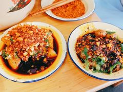 -拈签一笑黄牛肉辣卤串串
