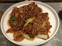 爆炒腰花-闫府私房菜·百年鲁菜(恒隆店)