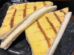 -曼听小寨海鲜烧烤·大连辣炒大王(盖州街店)