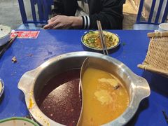 -马路边边串串香(一匡街店)