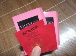 -VALENTINO华伦天奴美妆