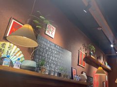 -巴卤社老火锅(财富店)