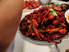 无敌麻辣小龙虾-钳小柒·小龙虾蓝龙王烧烤夜宵(长寿路店)