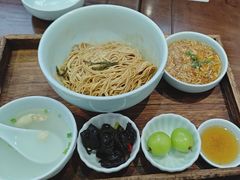 -蟹上黄·蟹黄面·江南糖水(人民广场店)