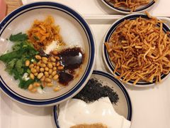 -正南齐北·老街糯米团(洪崖洞店)