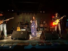 -麻雀瓦舍mako live house