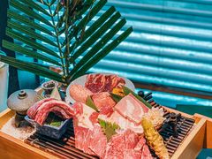 -铭牛烧肉·和牛海鲜自助(高新月牙湖店)