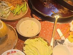 -赵美丽·重庆社区火锅·直营店(火车东站·中豪国际店)