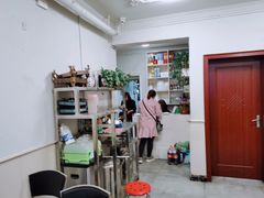 -小四川美食馆(幸福路店)