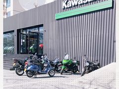 -川崎北京风火轮店
