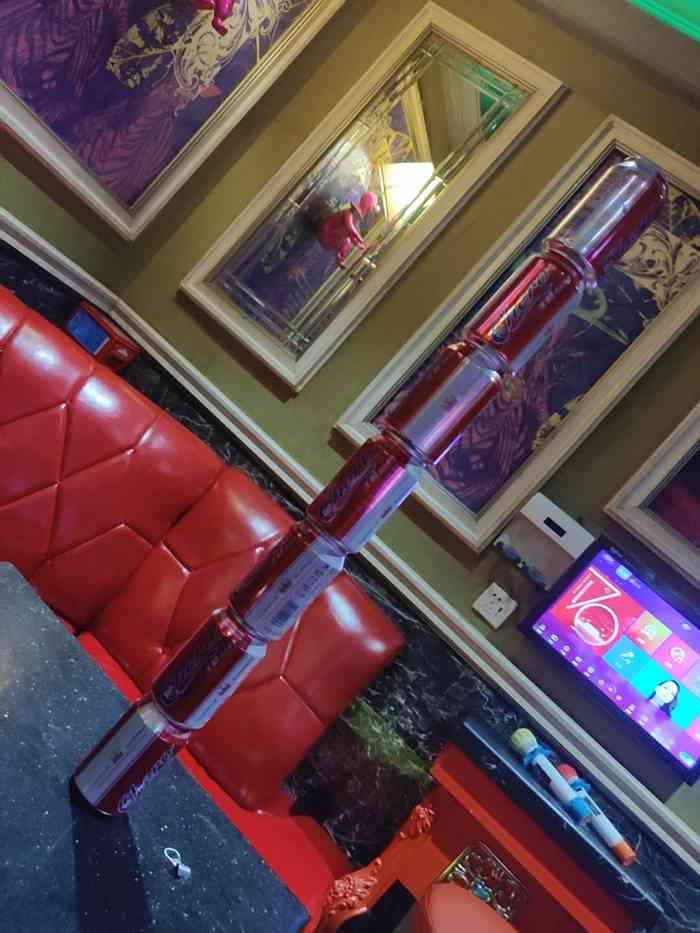 麦嘎量贩式ktv(中原万达店)-"公公喜欢唱歌,前几天带着公婆和孩子一起