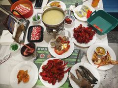 -金马门国际美食百汇(珞喻路店)