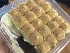 -半勺舒舒生日蛋糕店