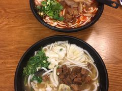 -鑫花溪牛肉米粉(凤凰街创始总店)