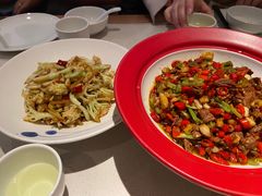 -湘鼎盛·大厨鲜炒湖南味(高新银泰店)