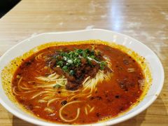 -韩包子(建设路店)