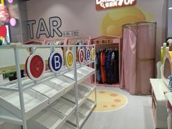-LuckyStar幸运星家庭娱乐中心(东莞国贸店)