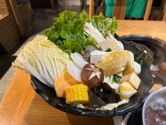 -呷哺呷哺 黄金牧场 (新中关购物中心店)