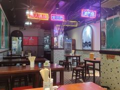 大堂-陈光记烧腊(长寿路店)