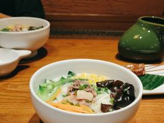 -云海肴·汽锅鸡·云南代表菜(天山百盛优客店)