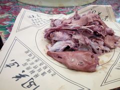 -闯关东东北农家菜(崂山石老人店)