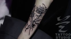 -见雾TATTOO STUDIO