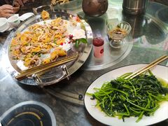 -食德喜·阳山鸡王食研基地