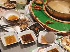 -椰小鸡·琼州糟粕醋·火锅(美兰缤纷城店)