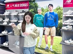-王府井奥莱临潼小镇(临潼店)