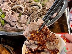 -乐山食古香跷脚牛肉