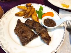 肩胛大块黑椒牛排-92°C俄式厨房(中央大街店)