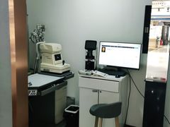 -宏宇眼镜蔡司依视路折扣店(兆佳眼镜城店)