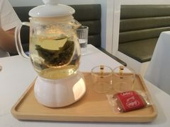 -春树下·树屋花房西餐厅(罍街AS1980店)