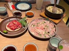 松板猪-烧肉达人•炭火烧肉(新天地店)