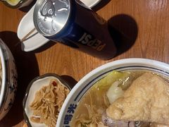 -鑫花溪牛肉米粉(广电传媒店)