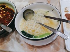 -沪华海鲜大酒楼(南汇店)