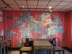 景点-瓷房子