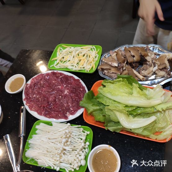 西南通老许羊肉馆(汕樟路店)