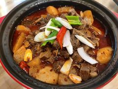 -腩得欢喜·牛腩煲火锅(万庭大厦店)