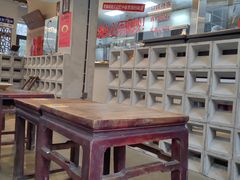 -方铲铲·成都板凳面(滨江银泰店)