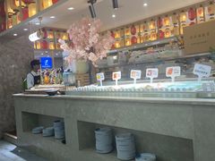 -锤头鲨毛肚海鲜烤肉自助餐厅(国购广场店)
