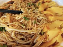 -瑞丰园庭院餐厅·白族传统家常菜