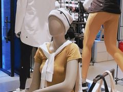 -lululemon(新天地店)