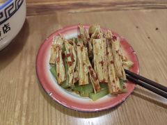 -矮子粉店1985·长沙米粉(湘春路店)