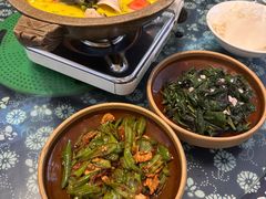 农家小炒肉-龚师傅土菜馆.地道农家菜(魅力湘西店)