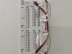 -李医生眼镜工作室