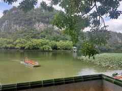 -星湖旅游景区七星岩