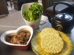 -官塘陈记鱼生·潮汕砂锅粥·牛肉火锅(潮枫路总店)